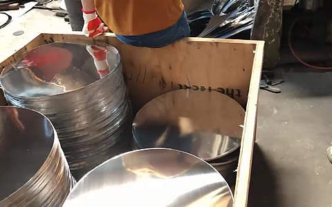 Video on the production of stainless steel discs